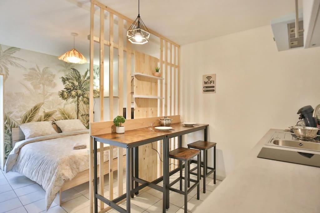 Paisible, Parking Gratuit, Emplacement Velo - Village Vaux 3 Minutes Apartment Auxerre